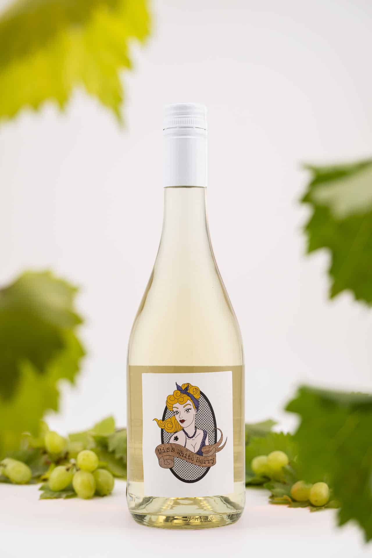 miss white berry